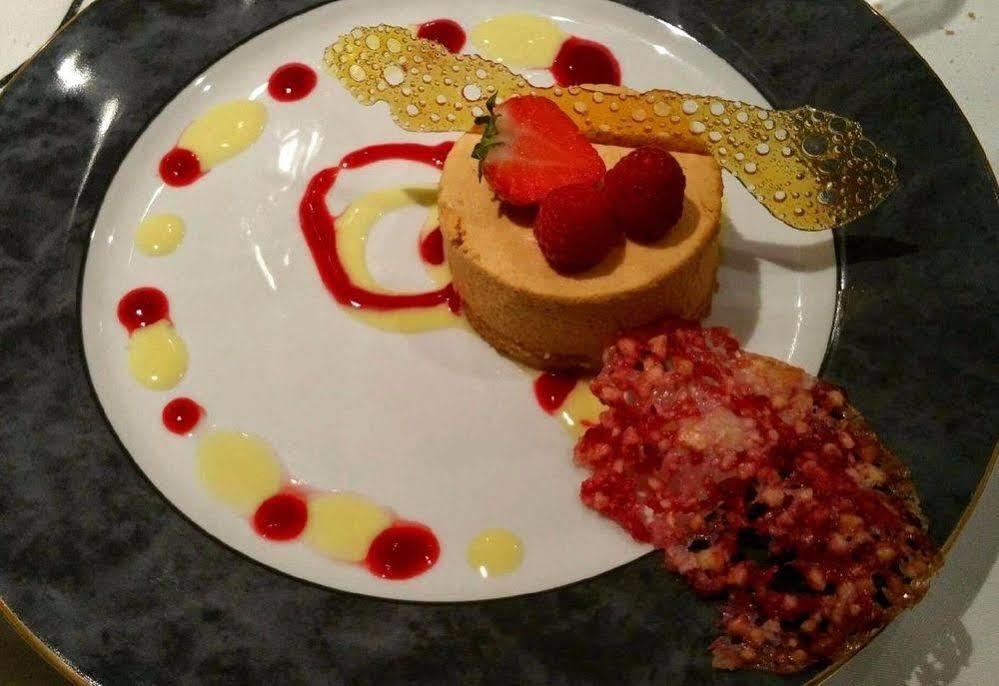 Hotel La Truite De La Loue Quingey Zewnętrze zdjęcie
